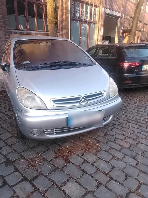 Gebraucht Citroën Xsara 115 PS (84 kW) 2003 Silber Van / Kleinbus