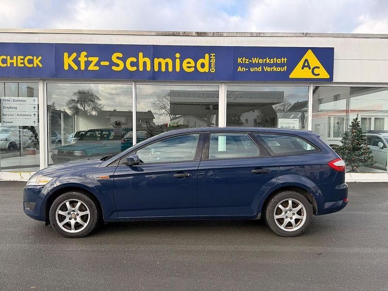 Gebraucht Ford Mondeo Ambiente 125 PS (91 kW) 2008 Blau Limousine