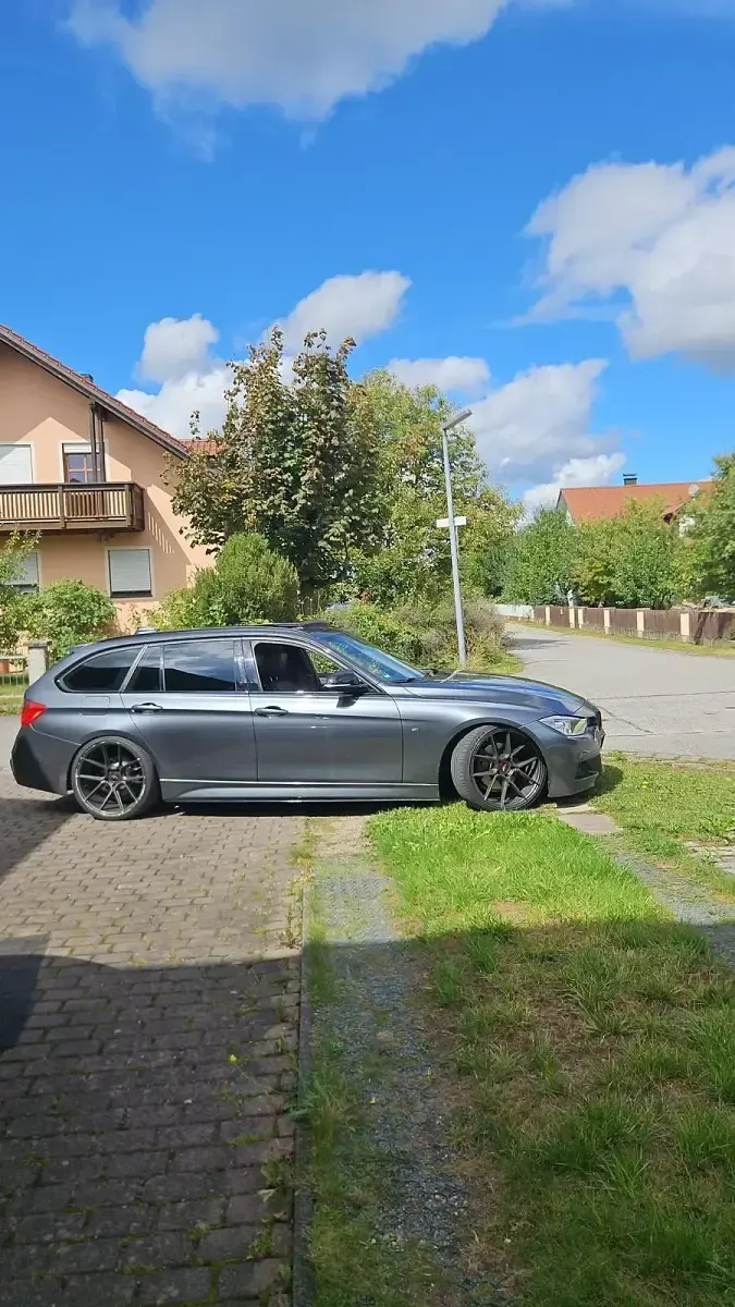 Gebraucht BMW 325 M Sport 218 PS (160 kW) 2013 Grau Kombi