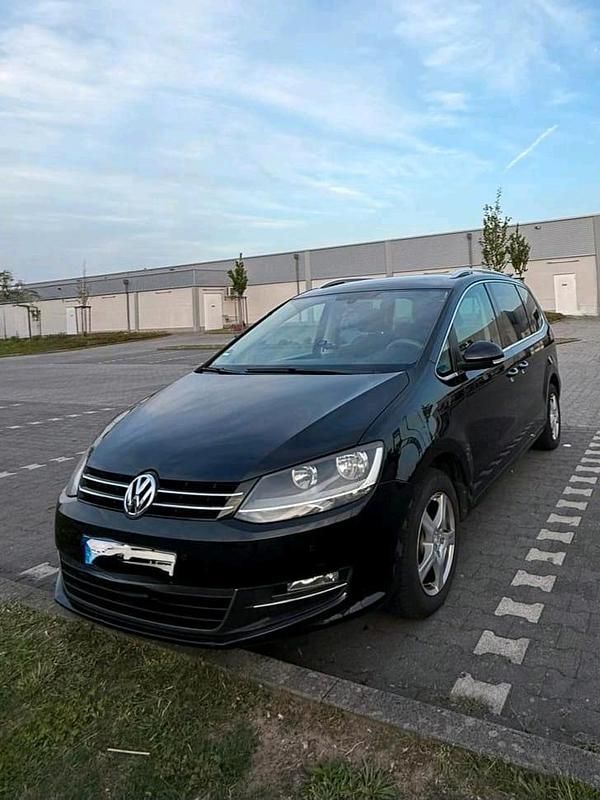 Schwarz Gebraucht 2011 VW Sharan Van / Kleinbus | 10.100 € (Fairer Preis) - Bild 1/4