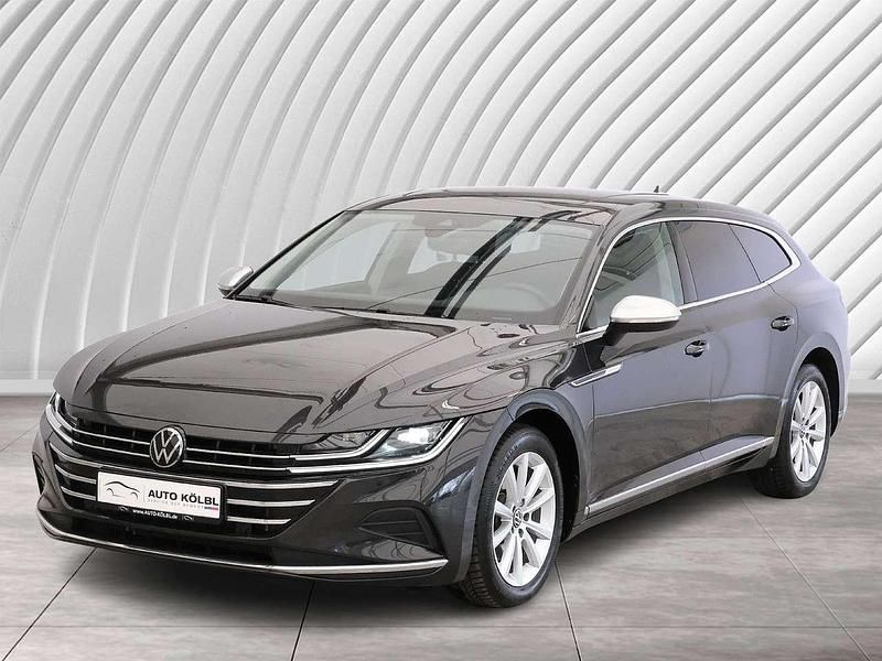 Gebraucht VW Arteon Elegance 190 PS (139 kW) 2023 Mangangrau metallic Kombi