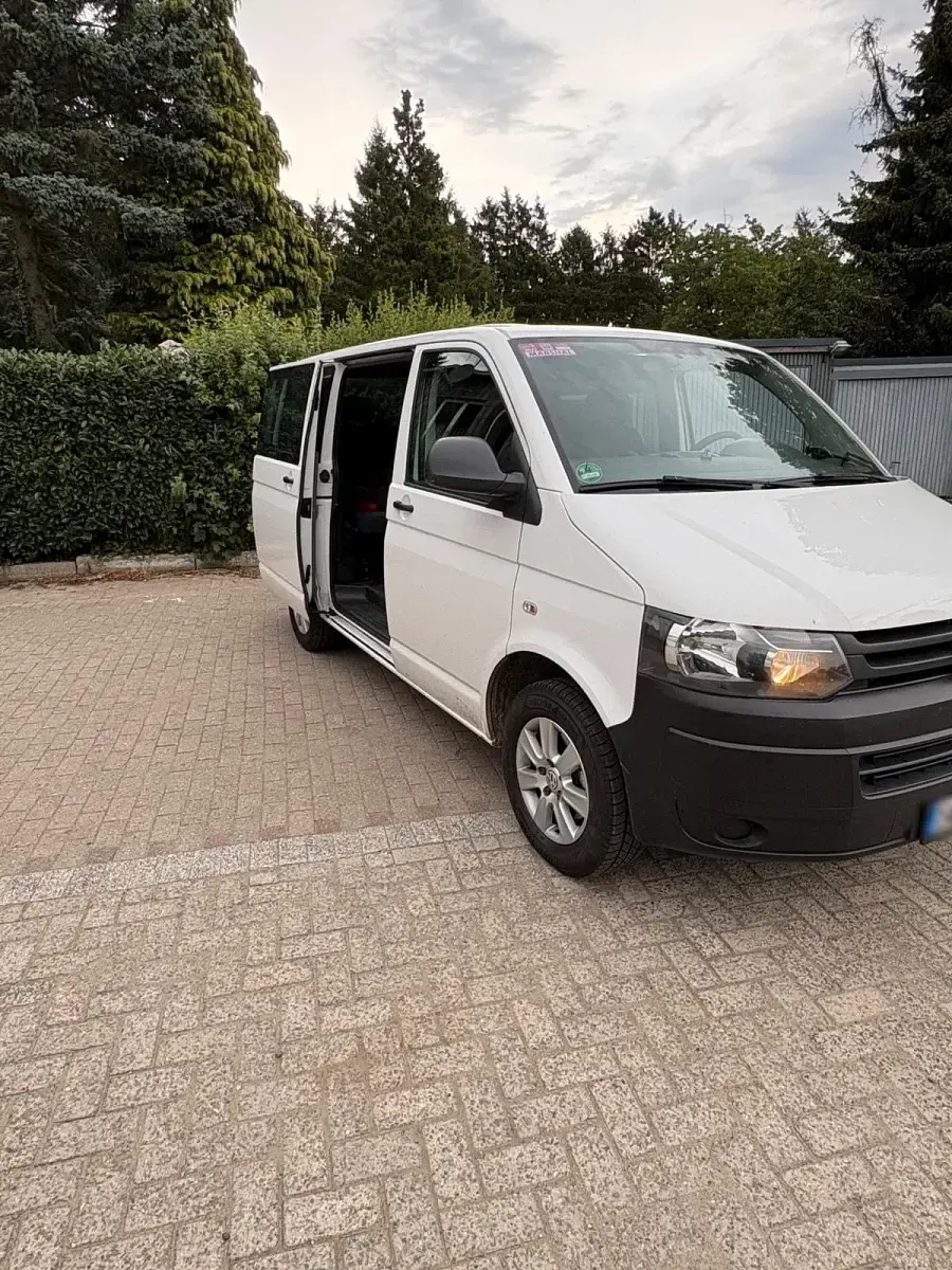 Gebraucht VW T5 114 PS (83 kW) 2013 Weiß Van