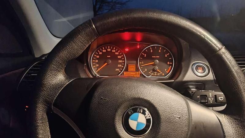 Gebraucht BMW 116 122 PS (89 kW) 2008 Kleinwagen