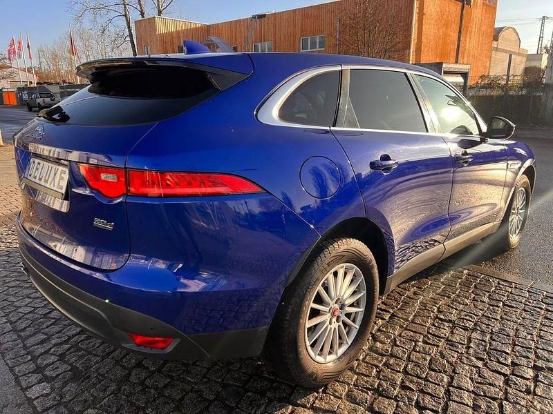 Gebraucht Jaguar F-Pace 179 PS (131 kW) 2017 Blau SUV