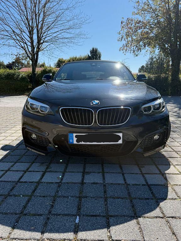 Schwarz Gebraucht 2018 BMW 220 M Sport Cabrio | 21.300 € (Fairer Preis) - Bild 1/4