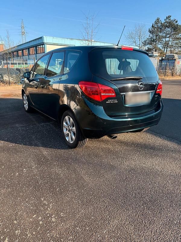Gebraucht Opel Meriva 110 PS (80 kW) 2014 Grün Van / Kleinbus