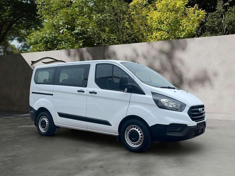 Gebraucht Ford Transit Custom 105 PS (77 kW) 2019 Frozen white Kombi