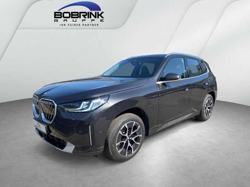 Grau Neu 2025 BMW X3 Sport Line SUV | 60.800 € (Superpreis) - Bild 1/4