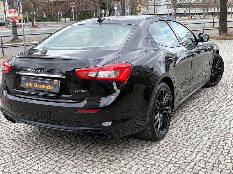 Gebraucht Maserati Ghibli 349 PS (256 kW) 2018 Mattmetalic Limousine