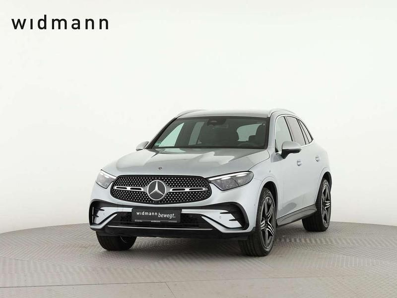 Metalliclack hightechsilber Gebraucht 2025 Mercedes GLC220 AMG SUV | 56.750 € (Superpreis) - Bild 1/4