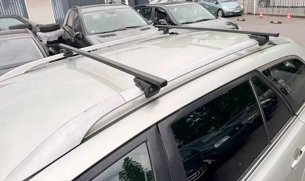 Gebraucht Toyota Avensis 129 PS (94 kW) 2004 Silber Kombi