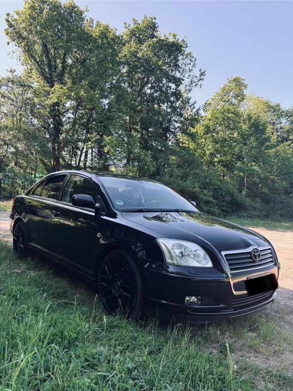 Schwarz Gebraucht 2005 Toyota Avensis Limousine | 4.999 € (Teuer) - Bild 1/2