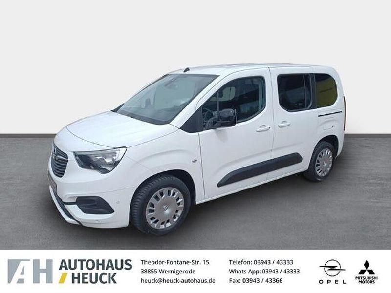 Weiss Gebraucht 2022 Opel Combo Life Elegance Van / Kleinbus | 22.950 € (Fairer Preis) - Bild 1/4