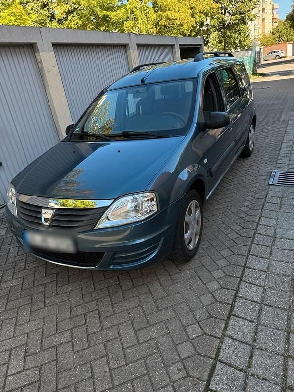 Gebraucht 2009 Dacia Logan Limousine | 1.800 € (Fairer Preis) - Bild 1/4