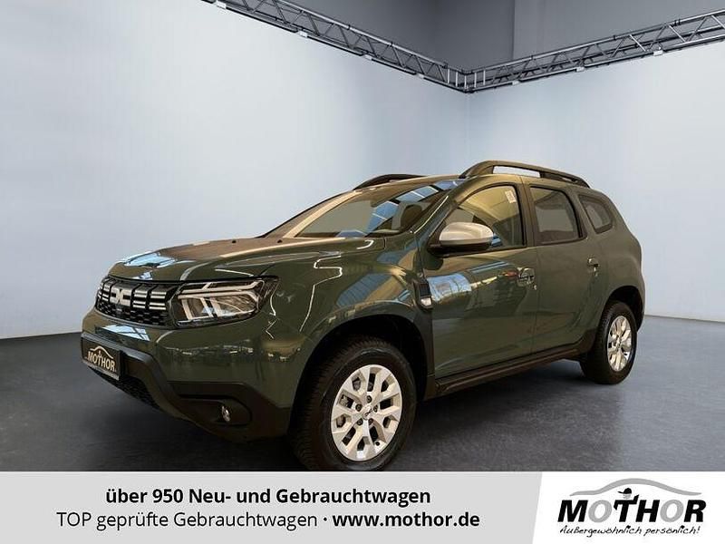 Staubgrau Gebraucht 2023 Dacia Duster Expression SUV | 25.421 € (Etwas zu teuer) - Bild 1/4