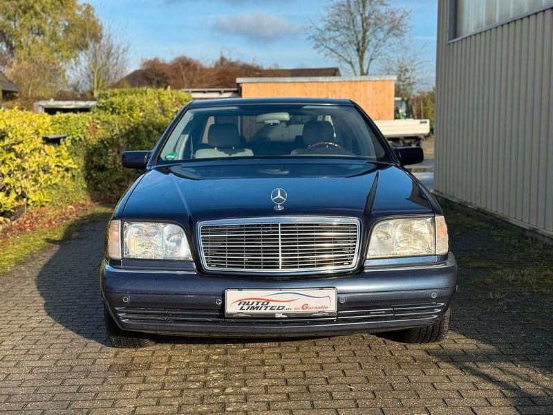 Blau Gebraucht 1996 Mercedes S320 Limousine | 12.000 € (Guter Preis) - Bild 1/4