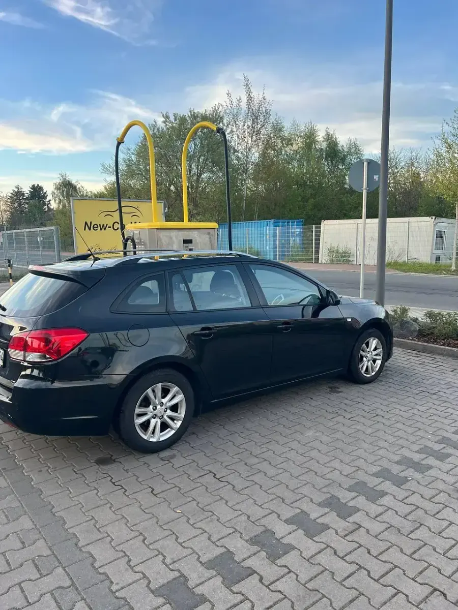 Gebraucht Chevrolet Cruze 124 PS (91 kW) 2012 Schwarz Kombi