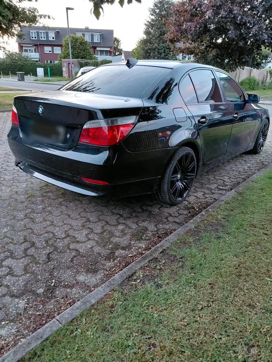 Gebraucht BMW 525 192 PS (141 kW) 2004 Schwarz Limousine