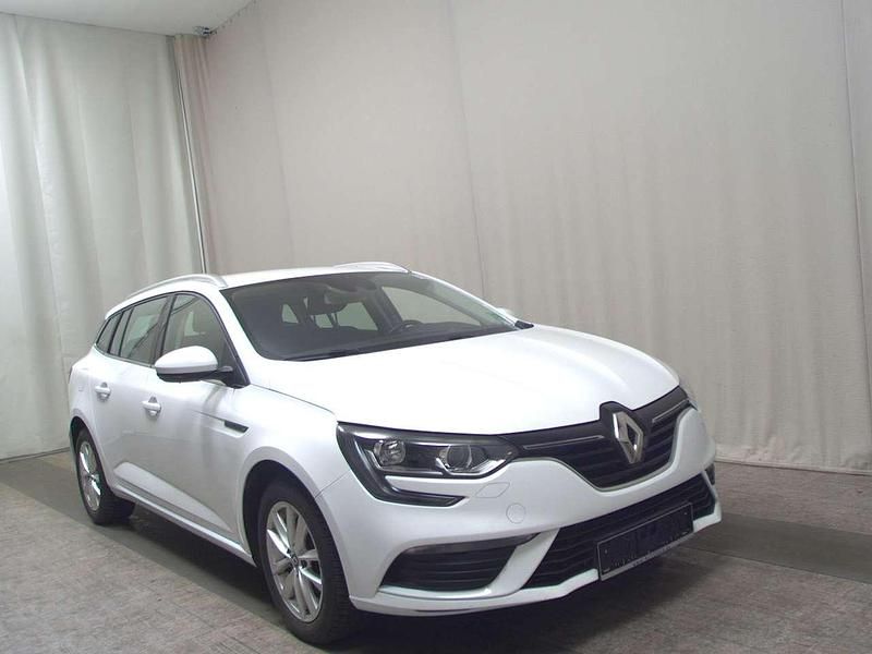 Gebraucht Renault Mégane GrandTour 140 PS (102 kW) 2019 Weiß Kombi