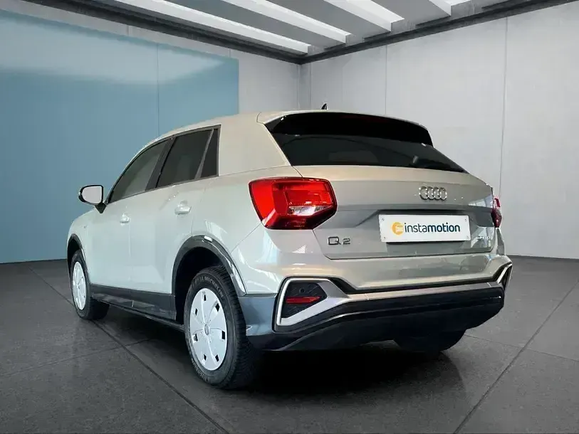 Używany Audi Q2 150 KM (110 kW) 2024 Srebrny SUV