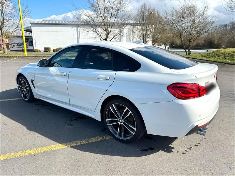 Gebraucht BMW 430 M Sport 252 PS (185 kW) 2017 Weiß Coupé