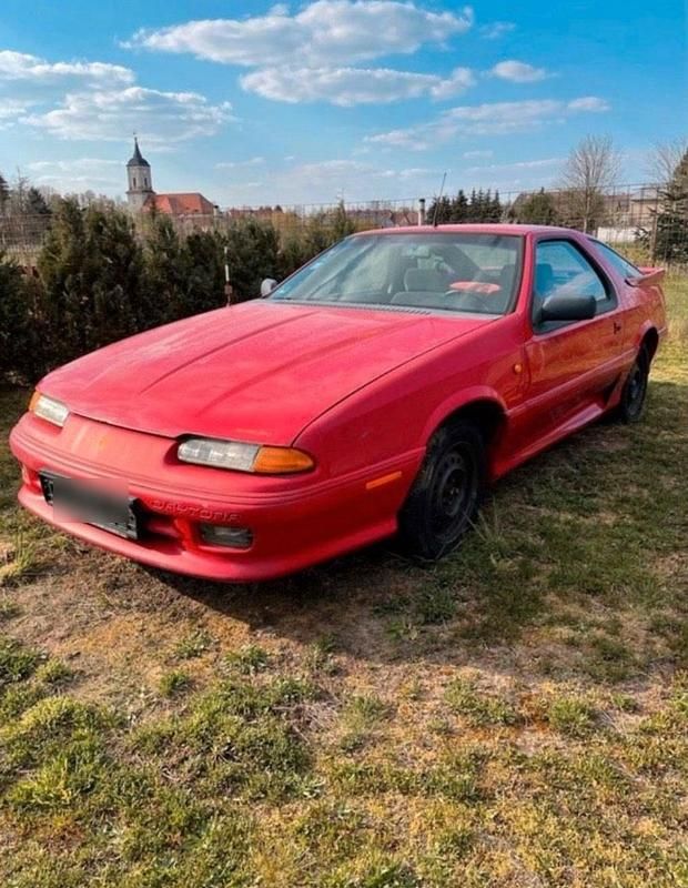 Rot Gebraucht 1994 Chrysler Daytona Coupé | 1.950 € - Bild 1/4