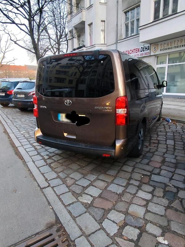 Gebraucht Toyota Proace 150 PS (110 kW) 2021 Braun Van / Kleinbus
