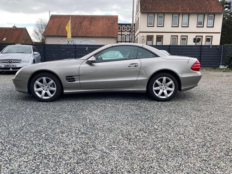 Gebraucht Mercedes SL500 306 PS (225 kW) 2004 Silber Cabrio