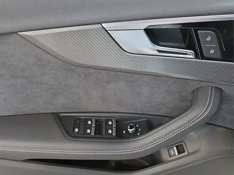 Gebraucht Audi RS4 450 PS (330 kW) 2024 Weiß Kombi