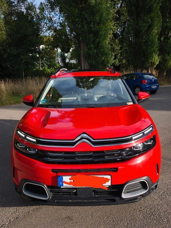 Rot Gebraucht 2019 Citroën C5 Aircross PureTech SUV | 21.899 € (Teuer) - Bild 1/4