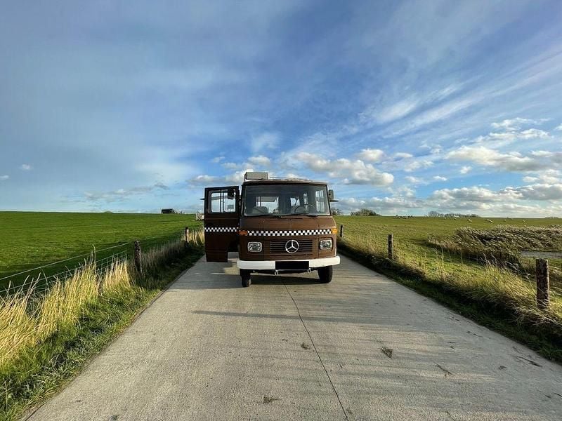 Gebraucht Mercedes T2 90 PS (66 kW) 1978 Braun Van