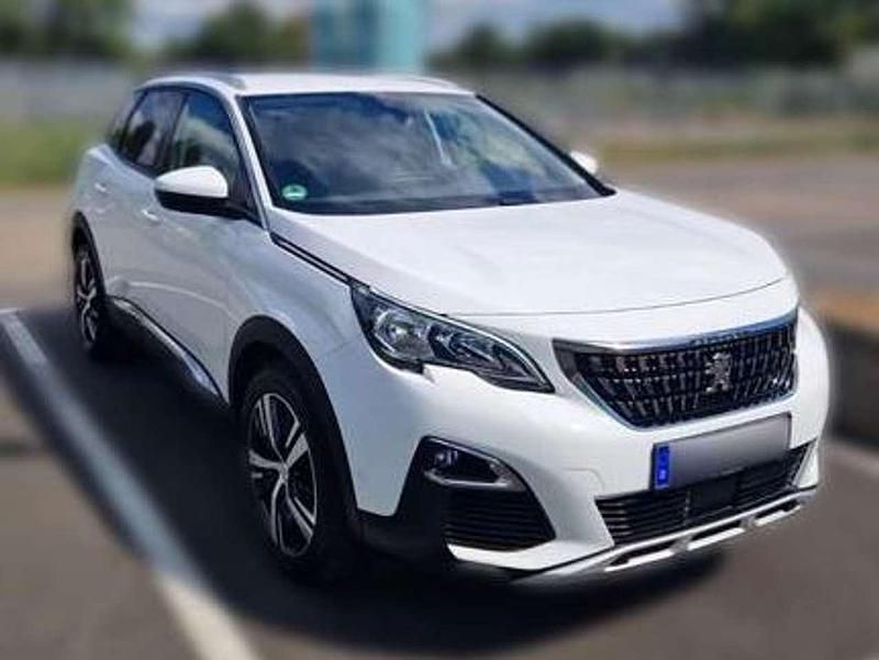Weiß Gebraucht 2017 Peugeot 3008 SUV | 14.800 € (Fairer Preis) - Bild 1/4