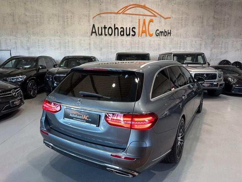Gebraucht Mercedes E300 194 PS (142 kW) 2019 Grau Limousine