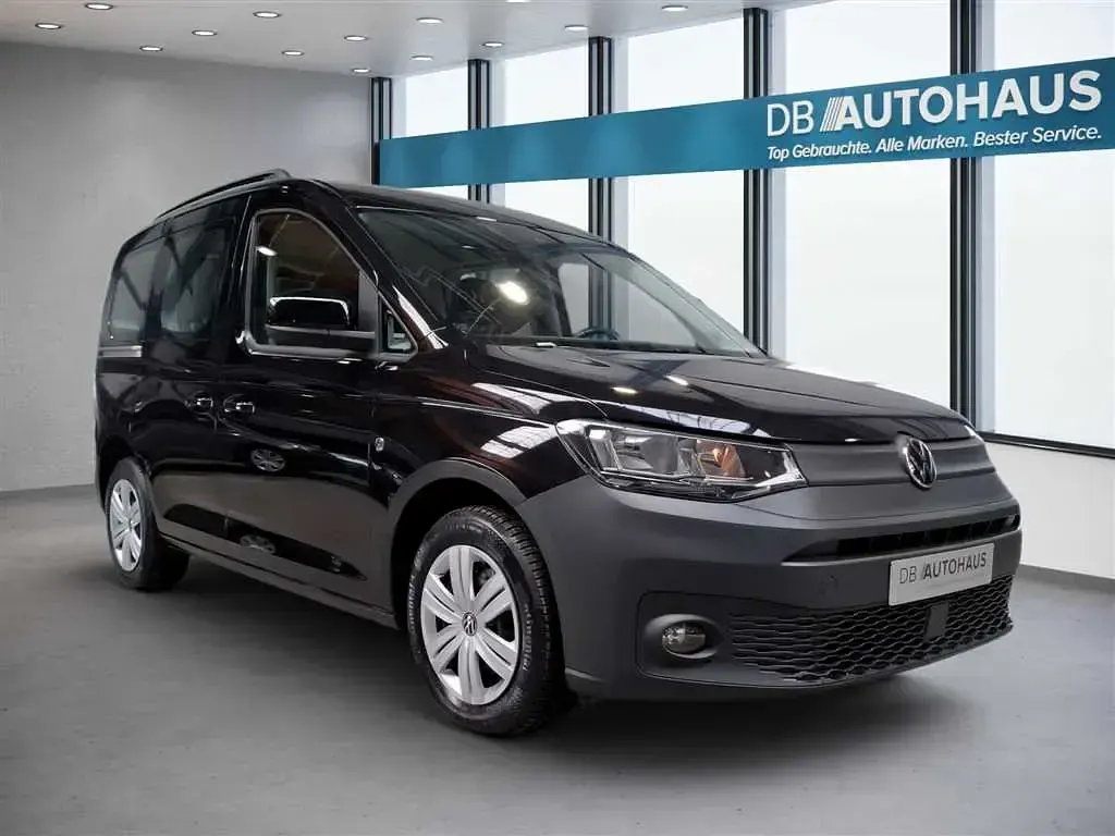 Second-hand VW Caddy 122 CP (89 kW) 2022 Negru Monovolum