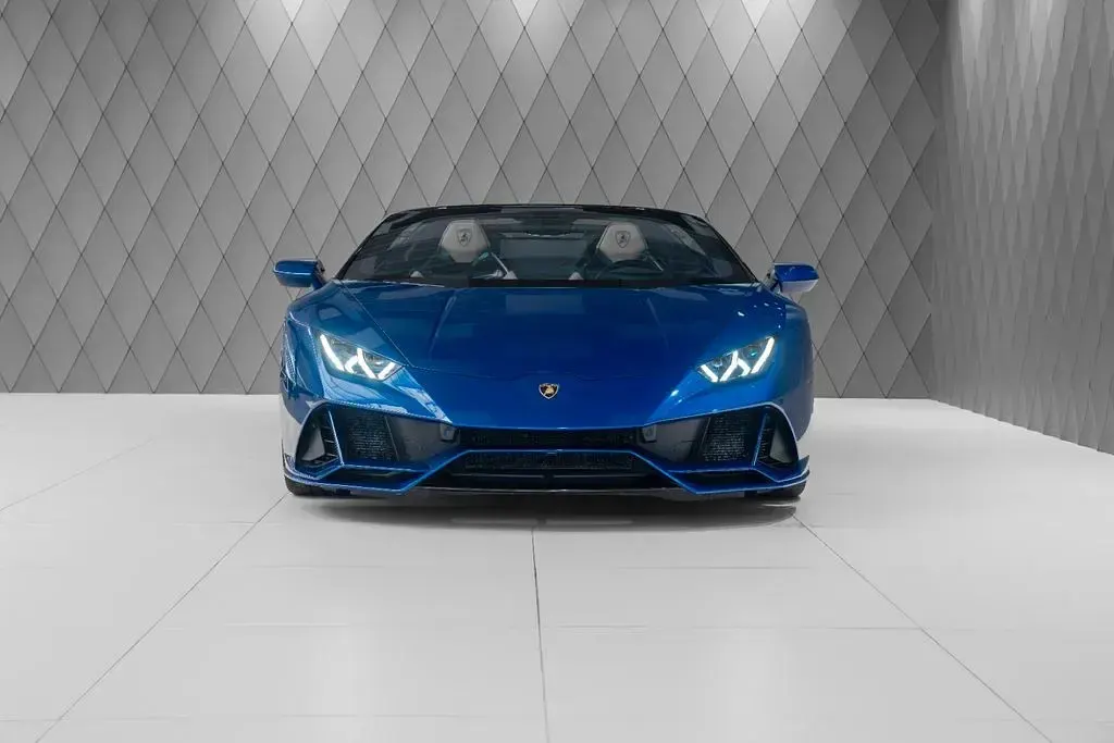 Second-hand Lamborghini Huracán 639 CP (469 kW) 2021 Albastru Cabrio