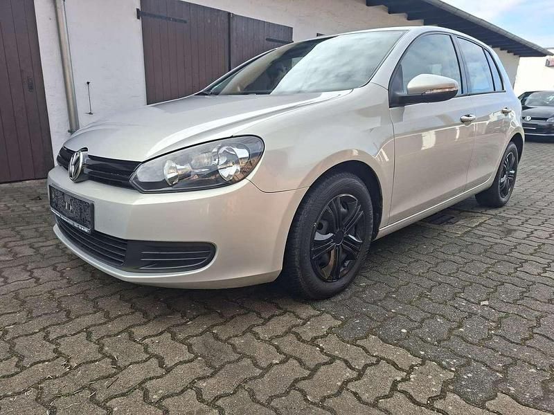Gebraucht VW Golf VI Trendline 80 PS (58 kW) 2009 Silver leaf metallic Kleinwagen