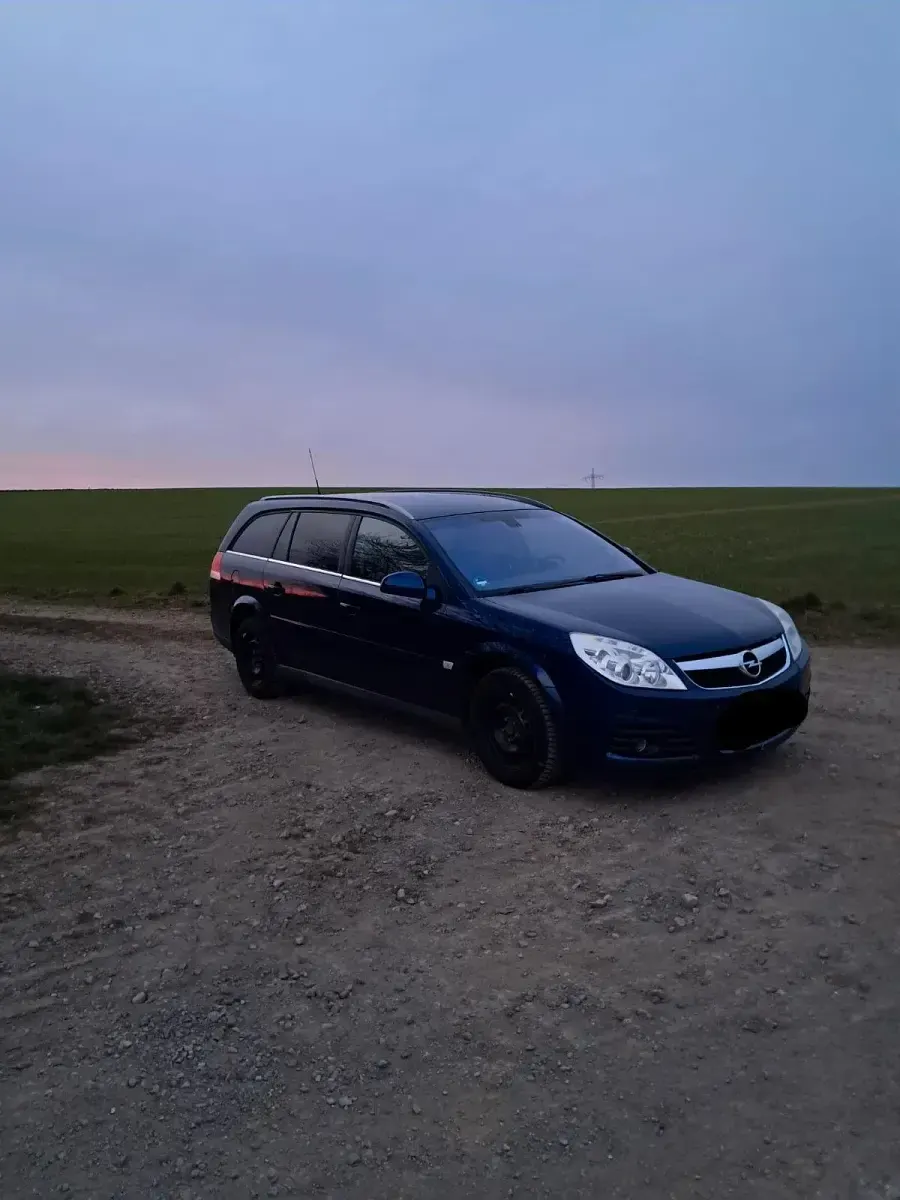 Gebraucht Opel Vectra 150 PS (110 kW) 2008 Blau Kombi