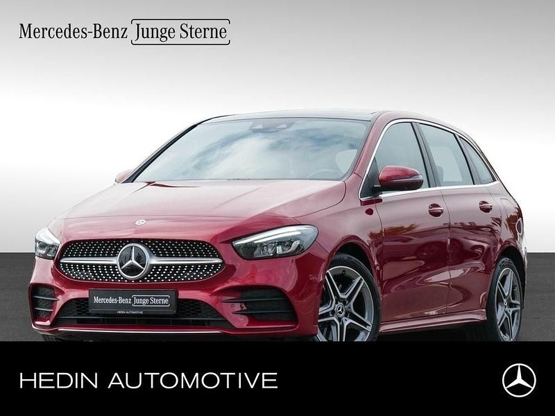 Rot Gebraucht 2022 Mercedes B250e AMG Van / Kleinbus | 25.980 € (Etwas zu teuer) - Bild 1/4
