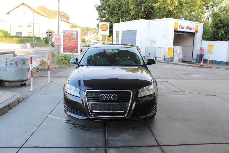 Grau Gebraucht 2009 Audi A3 Kleinwagen | 3.999 € (Fairer Preis) - Bild 1/4
