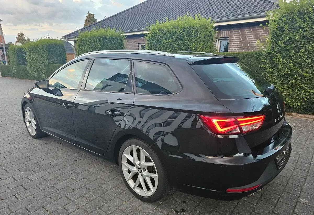 Gebraucht Seat Leon ST FR 150 PS (110 kW) 2015 Schwarz Kombi