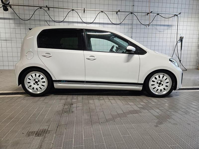 Gebraucht VW up! Move 60 PS (44 kW) 2017 Weiß Kleinwagen