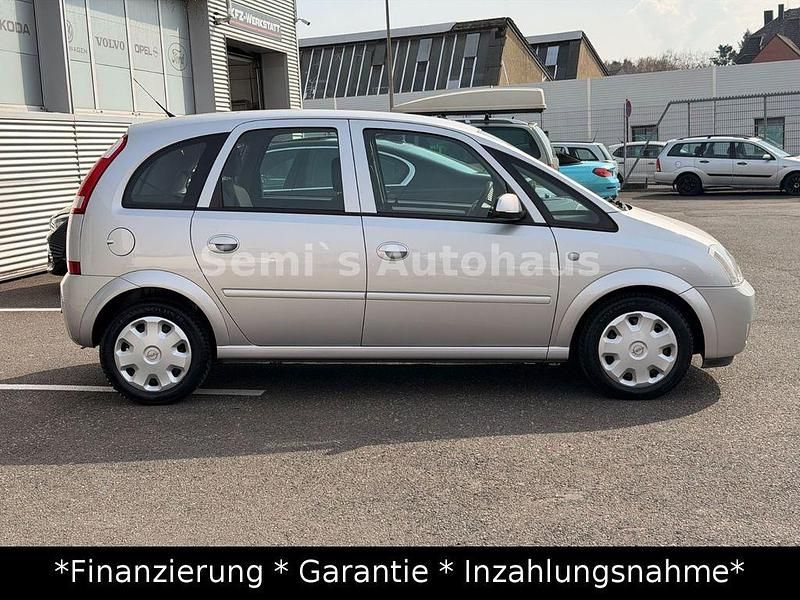 Gebraucht Opel Meriva Cosmo 90 PS (66 kW) 2005 Silber Van / Kleinbus