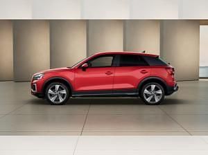 Używany Audi Q2 Advanced Plus 150 KM (110 kW) 2025 Czerwony SUV