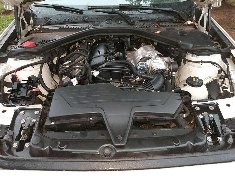 Gebraucht BMW 116 136 PS (100 kW) 2014 Weiß Kleinwagen