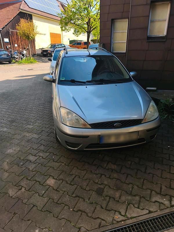 Second-hand Ford Focus 115 CP (84 kW) 2004 Argintiu Break