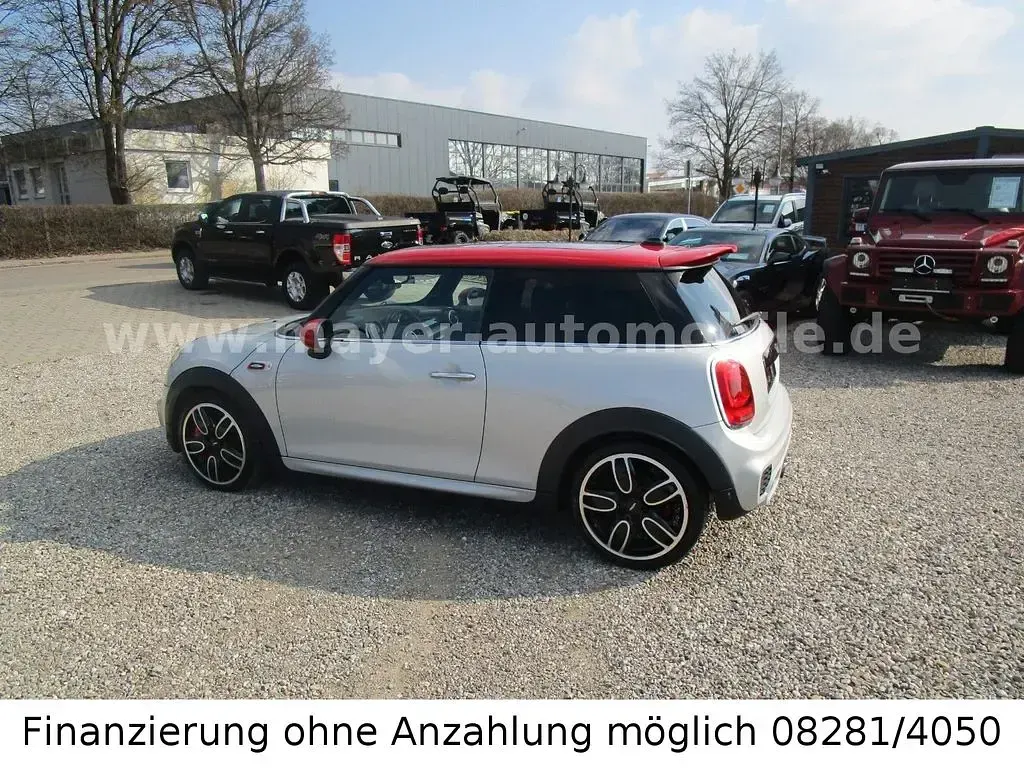 Gebraucht Mini John Cooper Works 231 PS (169 kW) 2017 Silber Kleinwagen