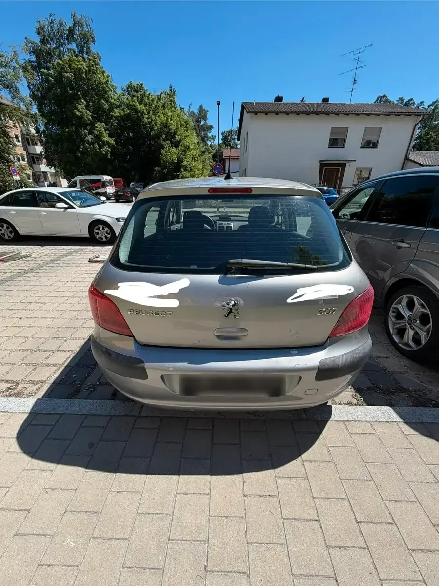 Gebraucht Peugeot 307 90 PS (66 kW) 2004 Silber Kleinwagen