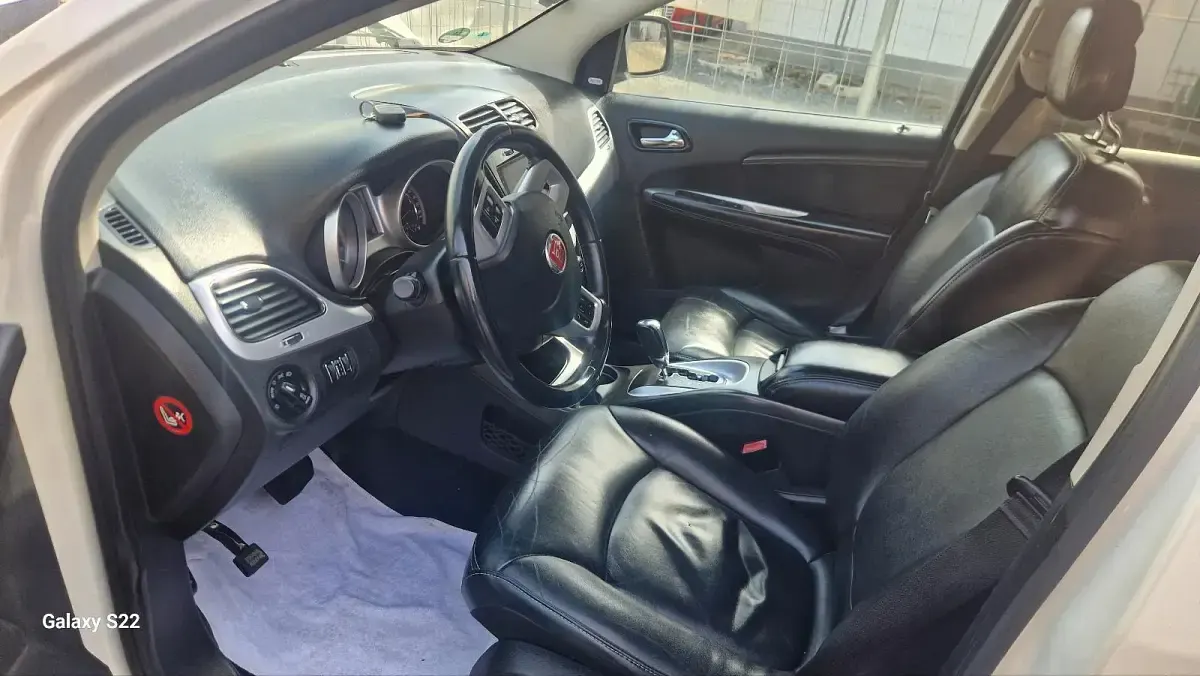 Gebraucht Fiat Freemont 170 PS (125 kW) 2026 Weiß SUV