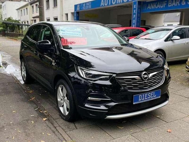 Diamant schwarz/karbon schwarz Gebraucht 2017 Opel Grandland X Dynamic SUV | 14.900 € (Fairer Preis) - Bild 1/4