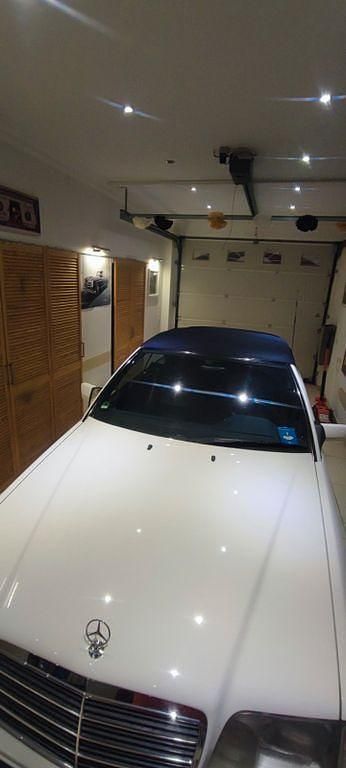 Weiß Gebraucht 1994 Mercedes E220 Cabrio | 29.950 € - Bild 1/4